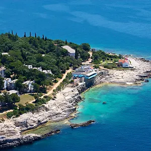 Resort Arena Verudela, Pola