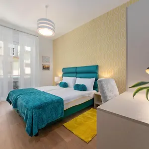 https://preziosa.pula-hotels.org